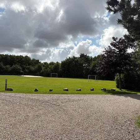 بيت للعطل 4 Person In Oksbol-by Traum *